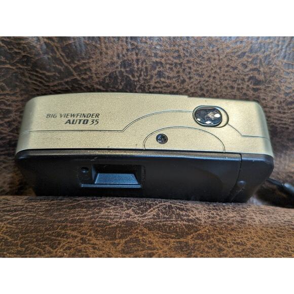 Vintage Fujifilm Big Viewfinder Auto 35 Camera 35mm Point and Shoot Camera - Picture 4 of 6